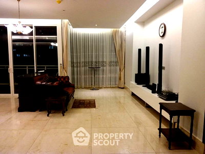 Condos for rent Market Place Nanglinchee : 3-BR Condo at The Infinity Condominium near BTS Chong Nonsi (ID 805001)