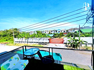 Factory for sale The Crystal SB : Factory with Residential Space – Ready to Operate Immediately   📍 Ban Kluai Road, Bang Bua Thong, Nonthaburi   💰 Price: 5.9 MB  Listing No. 96101