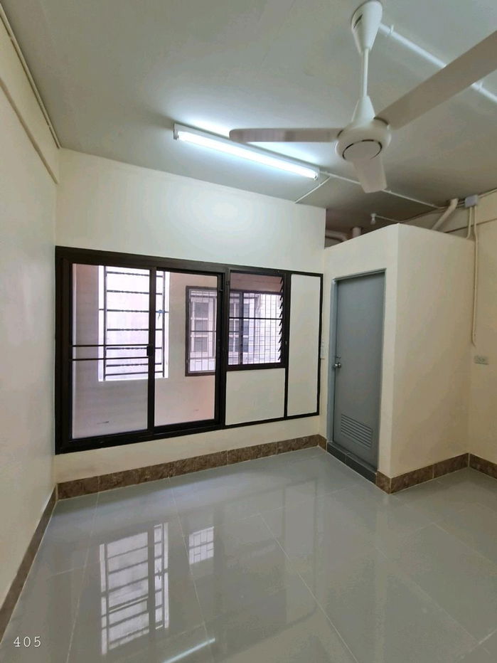 picture Apartment Fully occupied, ready to generate income. Charoenrat area. - 7/16