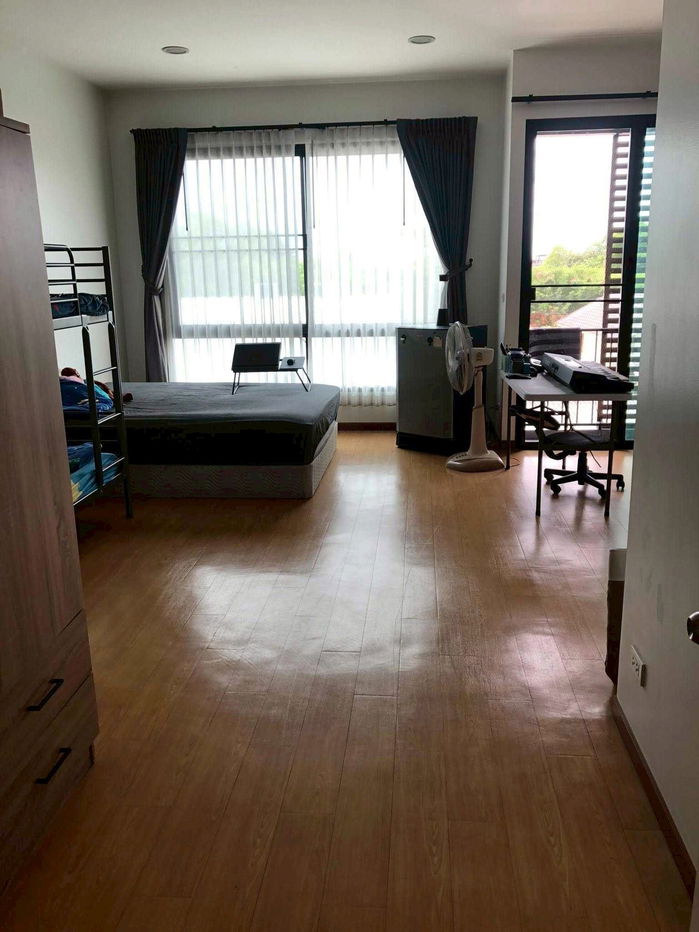 รูป LTH13893 – Townhome for Sale | Sukhumvit 101 | 230 sqm | 4 Beds 5 Baths | Near BTS Punnawithi | 9.8 MB | ทาวน์โฮมขาย สุขุมวิท 101 - รูปที่ 4/13