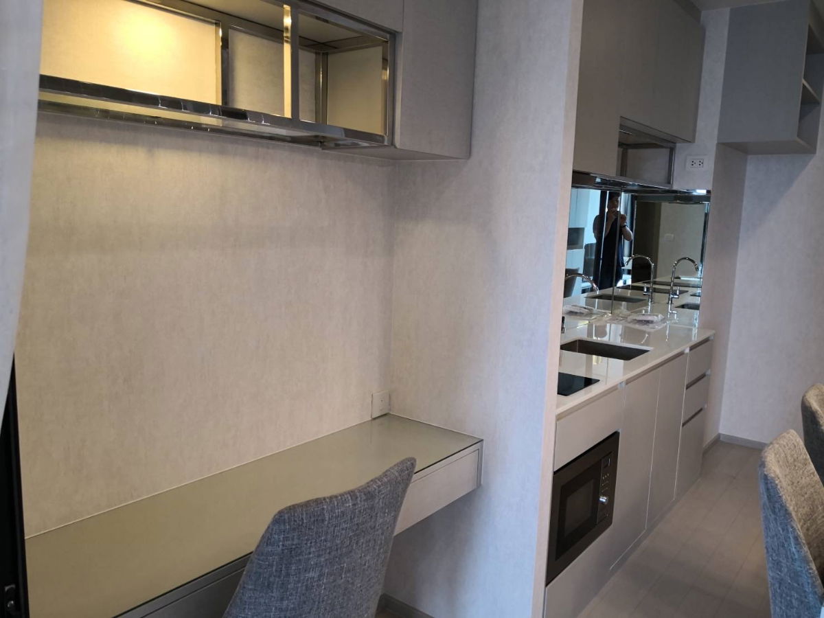 รูป 🟠ให้เช่าคอนโด - 1 ห้องนอน 46 ตร.ม. ที่ Noble Ploenchit - รูปที่ 2/7