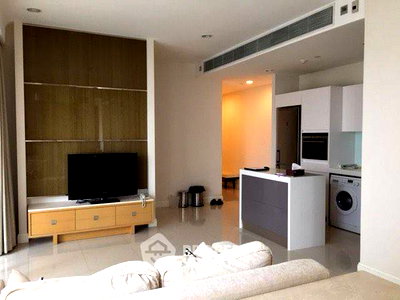 Condos for sale : 2-BR 94 Sqm Condo At Q Langsuan, 300m to BTS Ratchadamri (ID 2501393)