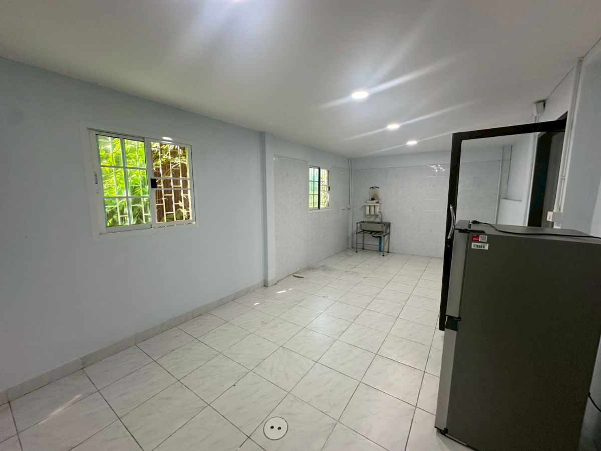 รูป 🏢 ให้เช่า Home Office 4 ชั้น ทำเลดี เชื่อมต่อรัชดา - ห้วยขวาง - ลาดพร้าว - รูปที่ 11/20