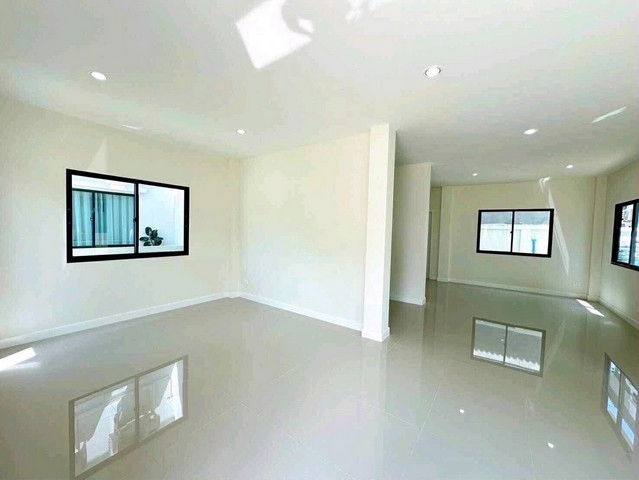 รูป ให้เช่า บ้านเดี่ยว 2ชั้น+ บ้านใหม่ไม่เคยปล่อยเช่าCPN Ville2 ลำลูกกา คลอง7 - รูปที่ 6/8