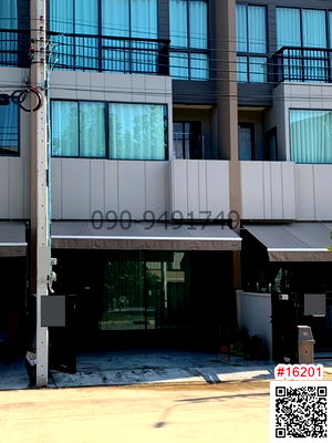 Townhouses for rent Seri Thai Rode : 3-story townhome for rent, Baan Klang Muang Ladprao-Seri Thai, ready to move in, near Siam Park.