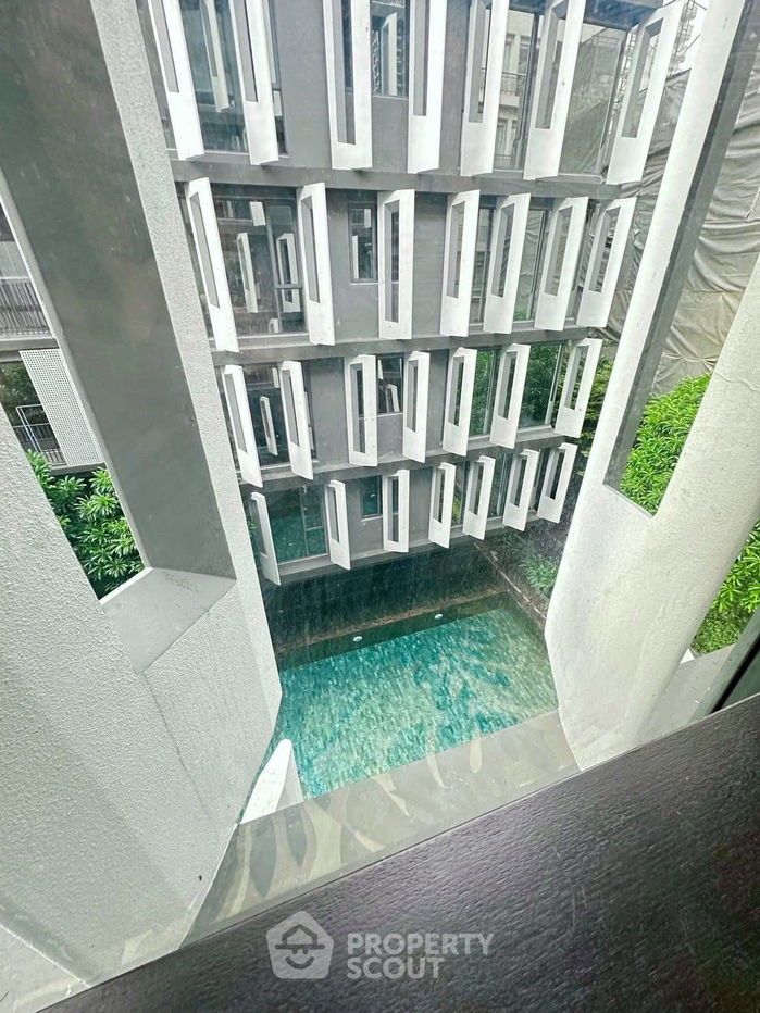picture 2-BR Condo at Siamese Gioia near MRT Phetchaburi (ID 2337967) - 12/16