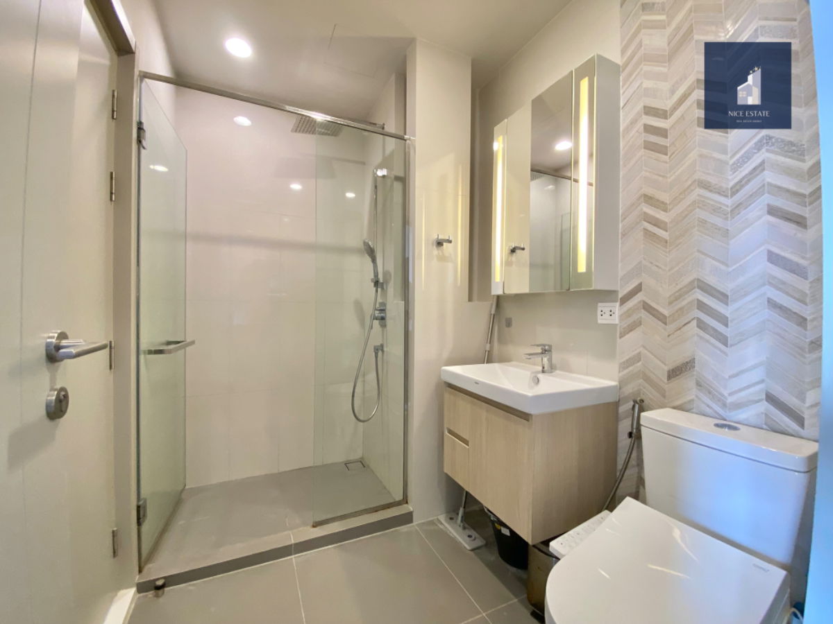 รูป Oka Haus Sukhumvit 36 📍BTS Thonglor 1Bed 1Bath high floor take river view Auspicious room number - รูปที่ 6/7