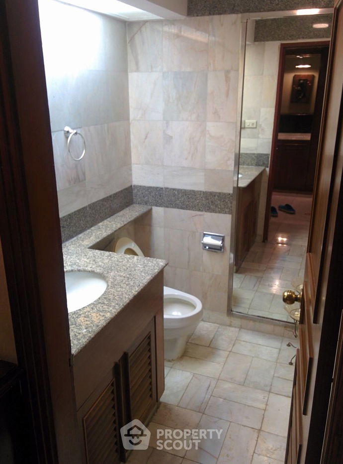 รูป คอนโด 3-ห้องนอน ที่ เพรสซิเดนท์ ปาร์ค คอนโดมิเนี่ยม ใกล้ MRT ศูนย์การประชุมแห่งชาติสิริกิติ์ (ID 2501396) - รูปที่ 35/39