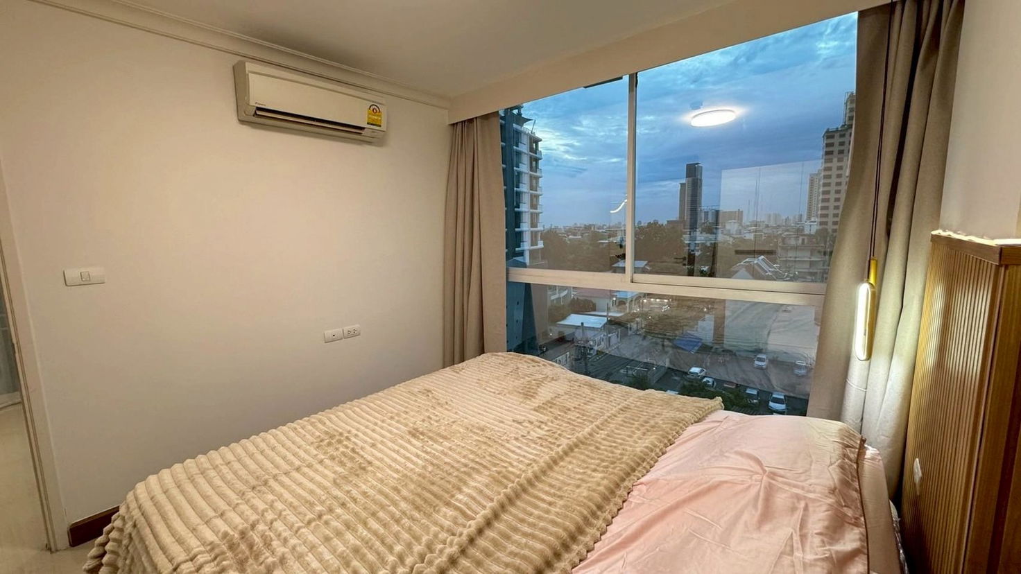 รูป LTH13975 – Condo for Sale | Chateau in Town Phaholyothin 11 | 45 sqm | 1 Bed 1 Bath | Near BTS Saphan Khwai | 5.45 MB | คอนโดขาย ชาโตว์ อินทาวน์ พหลโยธิน 11 - รูปที่ 5/12
