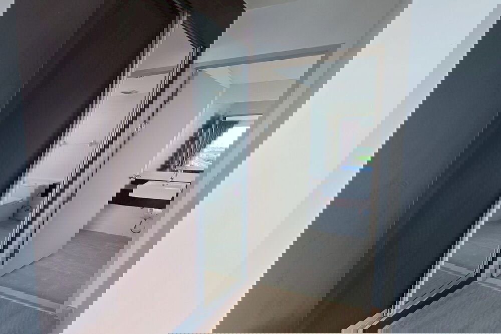 รูป สำหรับเช่า !! วิวสระ / วิวเมือง, ห้องเพิ่งรีโนเวทใหม่หมด, ทำเลดี!! 🔥 Code C20240302291...Ideo Mix Phaholyothin, 2 นอน, 2 น้ำ, แต่งครบ, พร้อมเข้าอยู่ - รูปที่ 6/9