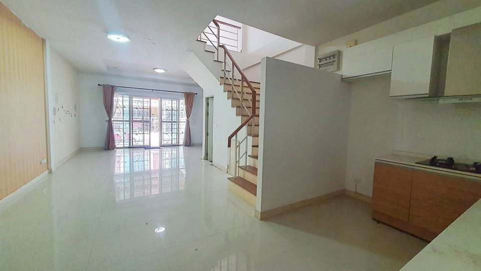 รูป ทาวน์โฮมส์ ธนาภิรมย์ ศรีนครินทร์ วงแหวน  - รูปที่ 9/21