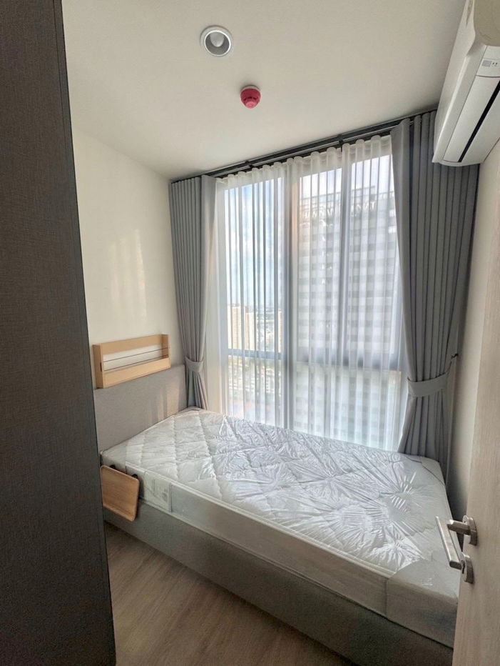 รูป Y155 ให้เช่าคอนโด Nue District R9 Rama 9 (นิว ดิสทริค อาร์ไนน์ พระราม 9) พร้อมอยู่ ห้องสวย เฟอร์นิเจอร์และเครื่องใช้ไฟฟ้าครบ ทำเลดี ใกล้ MRT พระราม 9 - รูปที่ 3/9