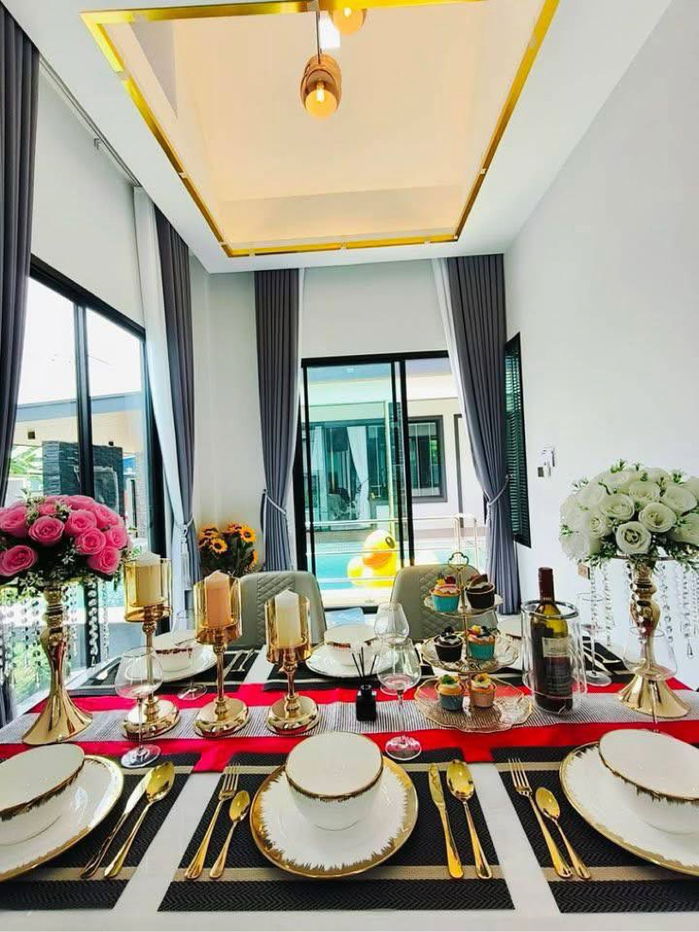 รูป 🌴 พูลวิลล่าหรู สไตล์ Modern Luxury พร้อมสระว่ายน้ำส่วนตัวกลางธรรมชาติ บนทำเลศักยภาพ “โป่ง” - รูปที่ 14/20