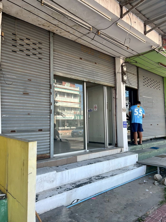 รูป ขาย อาคารพาณิชย์ 4 ชั้น 2 คูหา พร้อมชั้นลอย ทำเลธุรกิจ คลองสี่ รังสิต - รูปที่ 11/13