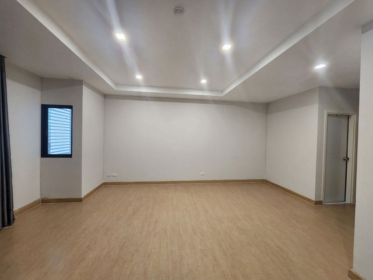 รูป #R8421 🎉 241268 ให้เช่า Home Office PATIO Ladkrabang - Motorway - รูปที่ 3/17