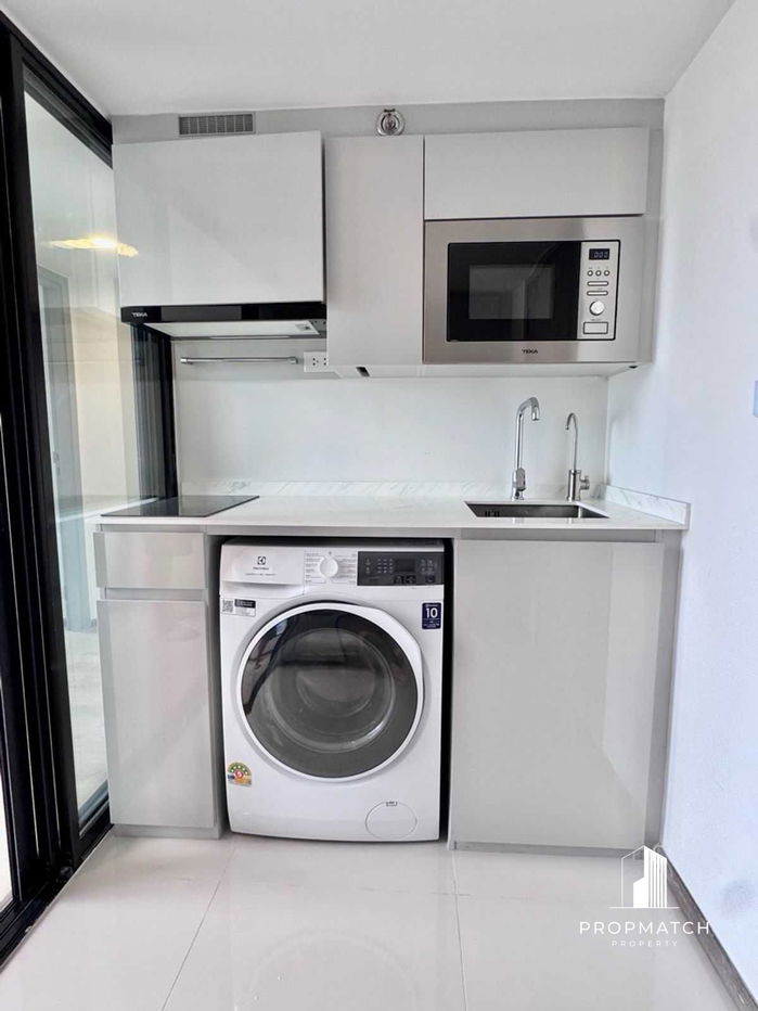 รูป  PM035865✨Flash Deal ✨SOHO Bangkok Ratchada (Duplex 1Bed 1Bath 48SQM.) พร้อมอยู่ ! เพียง 38,000 บาทต่อเดือน Tel.0981315848 @propmatch - รูปที่ 7/17