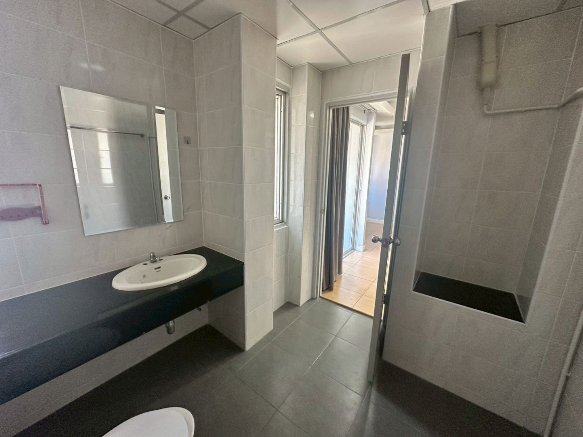 รูป 🏢 ให้เช่า Home Office 4 ชั้น ทำเลดี เชื่อมต่อรัชดา - ห้วยขวาง - ลาดพร้าว - รูปที่ 9/20