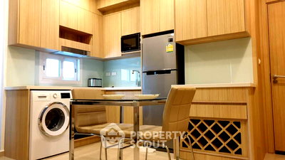 Condos for sale Soi Buakhao : 1-BR Condo at City Garden Tower Condominium close to Pattaya South (ID 2133140)