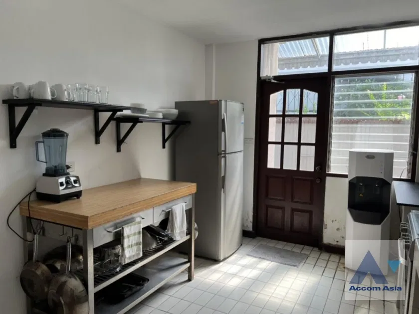 picture 🔼🔽 AccomA 📩 Home Office 3 BR House in Khlong Tan Nuea (AA42131) - 7/15