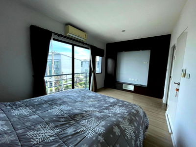 Townhouses for rent Ladkrabang Road Road : 🏡✨ Townhome for Rent – Baan Klang Muang Rama 9 – On Nut | 💰 Rent: 25,000 THB/month | Property Code: RS4370