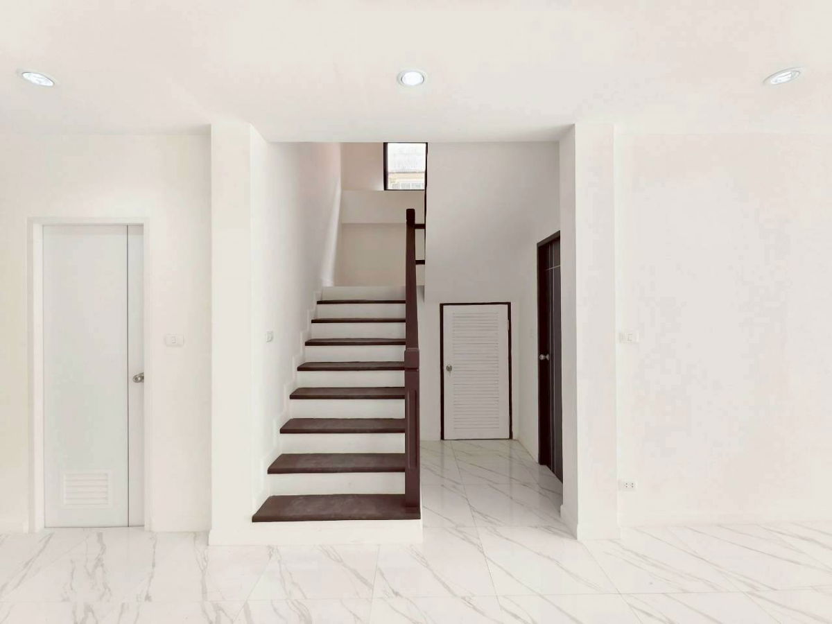 picture Phanason Thep Anusorn WR-04102 - 6/12