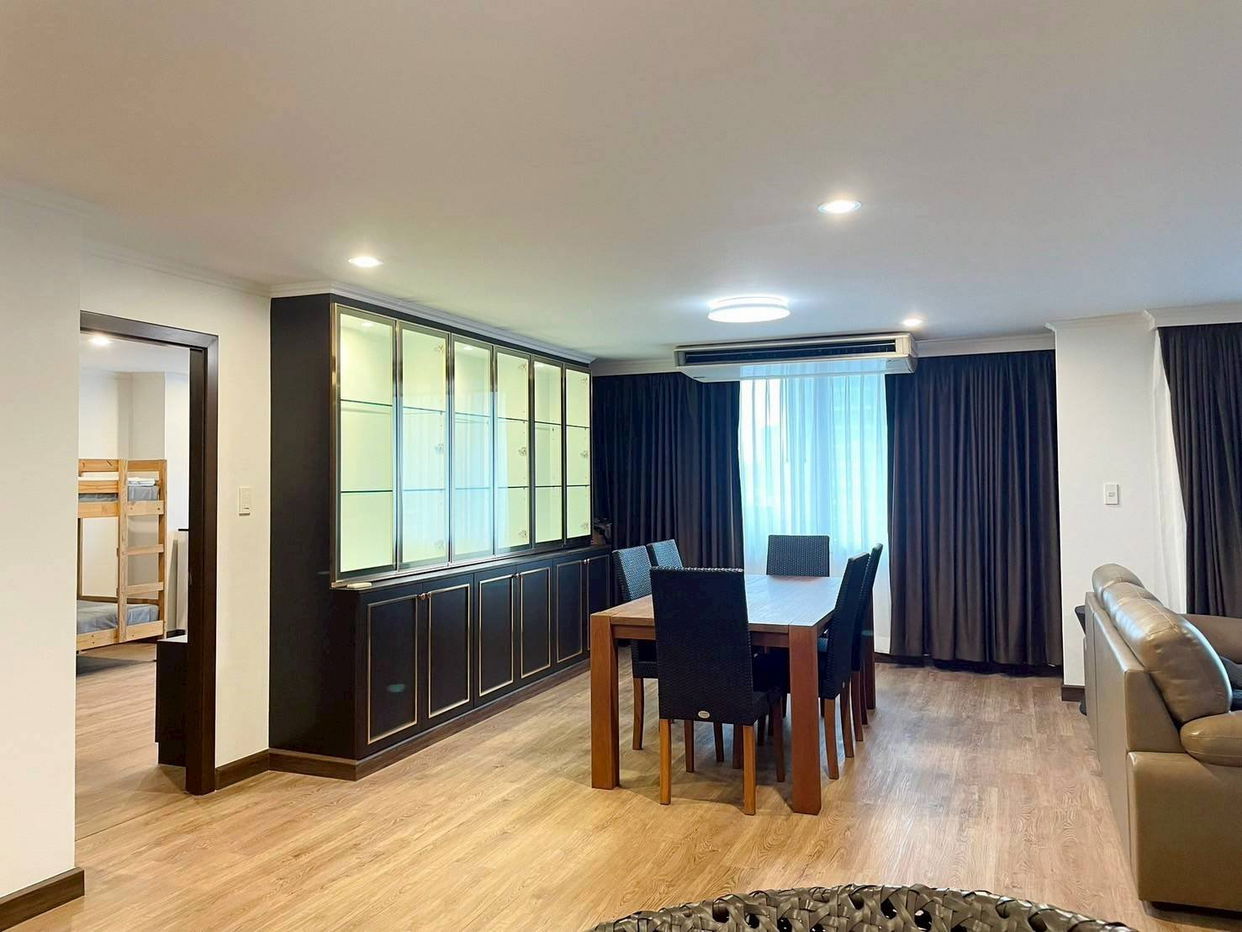 รูป LTH13758 – Condo for Sale | Acadamie Grand Tower | 194 sqm | 3 Beds 2 Baths | Near BTS Phrom Phong | 22.90 MB | คอนโดขาย อะคาเดมี แกรนด์ ทาวเวอร์ - รูปที่ 11/11
