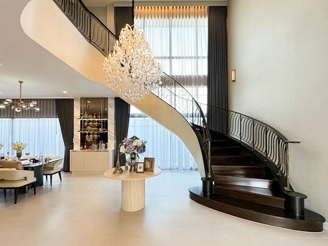 5-bed house for rent, 604 sqm, 127 sq wah, Grand Bangkok Boulevard Krungthepkritha