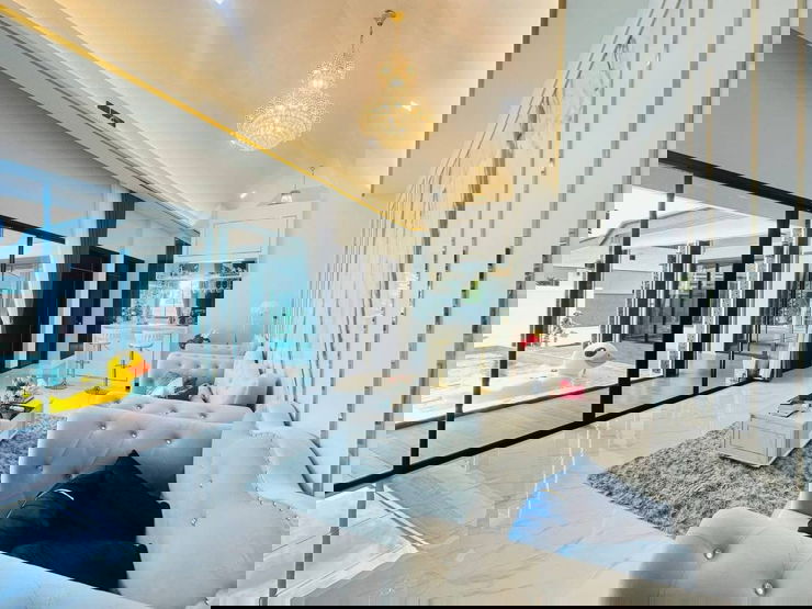 รูป 🌴 พูลวิลล่าหรู สไตล์ Modern Luxury พร้อมสระว่ายน้ำส่วนตัวกลางธรรมชาติ บนทำเลศักยภาพ “โป่ง” - รูปที่ 4/20