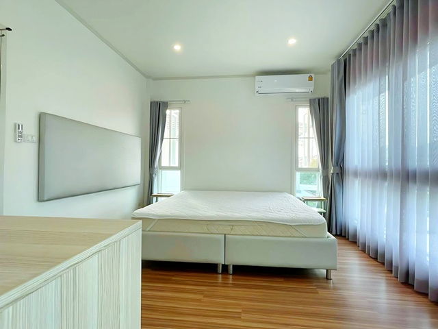 รูป วิวสวนหลังบ้าน 4นอน วงแหวน-ลำลูกกา คลอง 6 ตลาดพึ่งสุข 1.6 กม.โลตัส บึงคำพร้อย 1.5 กม. เช่าบ้านเดี่ยว 2 ชั้น 3 น้ำ - รูปที่ 3/8