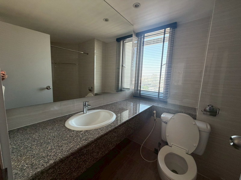 Condos for rent : LTH13981 – Condo for Rent | Bangkok Garden Apartments | 115 sqm | 2 Beds 2 Baths | Near BTS Chong Nonsi | 55K/Month | คอนโดให้เช่า แบงค็อก การ์เด้น อพาร์ตเมนต์