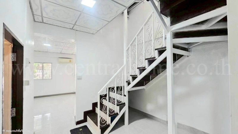 รูป ให้เช่า ทาวน์เฮ้าส์ 3 ชั้น ซอย พิบูลสงคราม 22 ใกล้ MRT แยกติวานนท์ รีโนเวทใหม่พร้อมอยู่ - รูปที่ 7/19