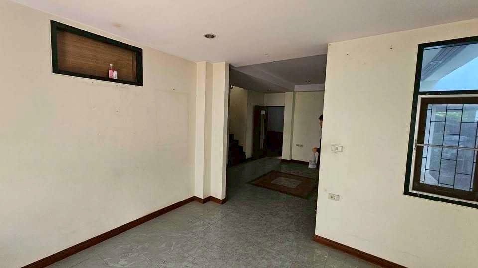 รูป LTHC13964 – House for Rent | Sukhumvit 20 | 400 sqm | 7 Beds 4 Baths | Near BTS Asoke | 120K/Month | บ้านให้เช่า สุขุมวิท 20 - รูปที่ 10/11