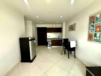 Condos for sale Jomtien Sai 2 : Park Lane Condominium and Resort in Jomtien