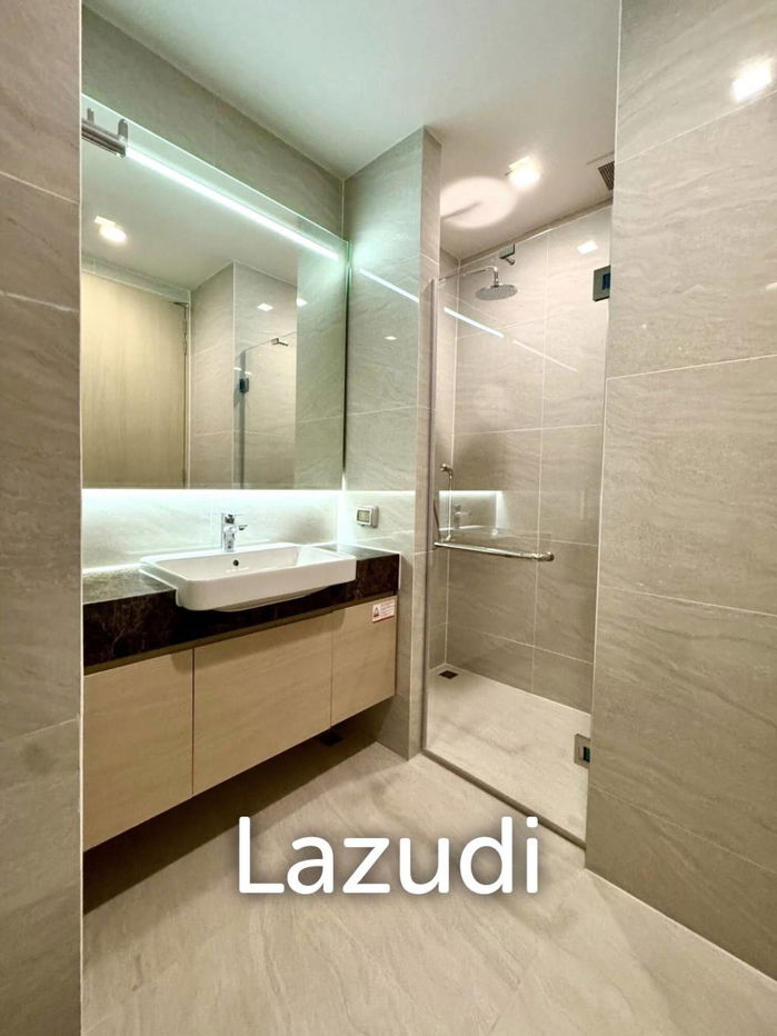 picture High-Rise 2-Bed Condo on 25th Floor at Noble State 39 Bangkok - 8/8