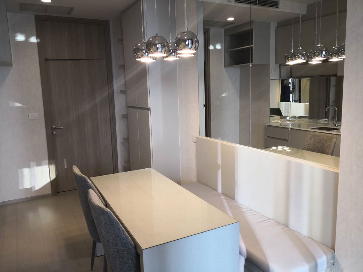 รูป 🟠ให้เช่าคอนโด - 1 ห้องนอน 46 ตร.ม. ที่ Noble Ploenchit - รูปที่ 3/7