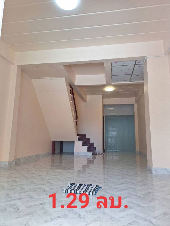 รูป ขายถูก ทาวน์เฮ้าส์ 2 ชั้น ชุมชนประชาสำราญ หนองจอก รีโนเวทใหม่หมดทั้งหลัง - รูปที่ 3/15