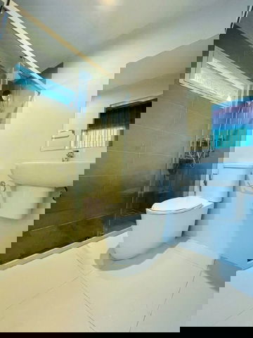 รูป วิวสวนหลังบ้าน 4นอน วงแหวน-ลำลูกกา คลอง 6 ตลาดพึ่งสุข 1.6 กม.โลตัส บึงคำพร้อย 1.5 กม. เช่าบ้านเดี่ยว 2 ชั้น 3 น้ำ - รูปที่ 8/8