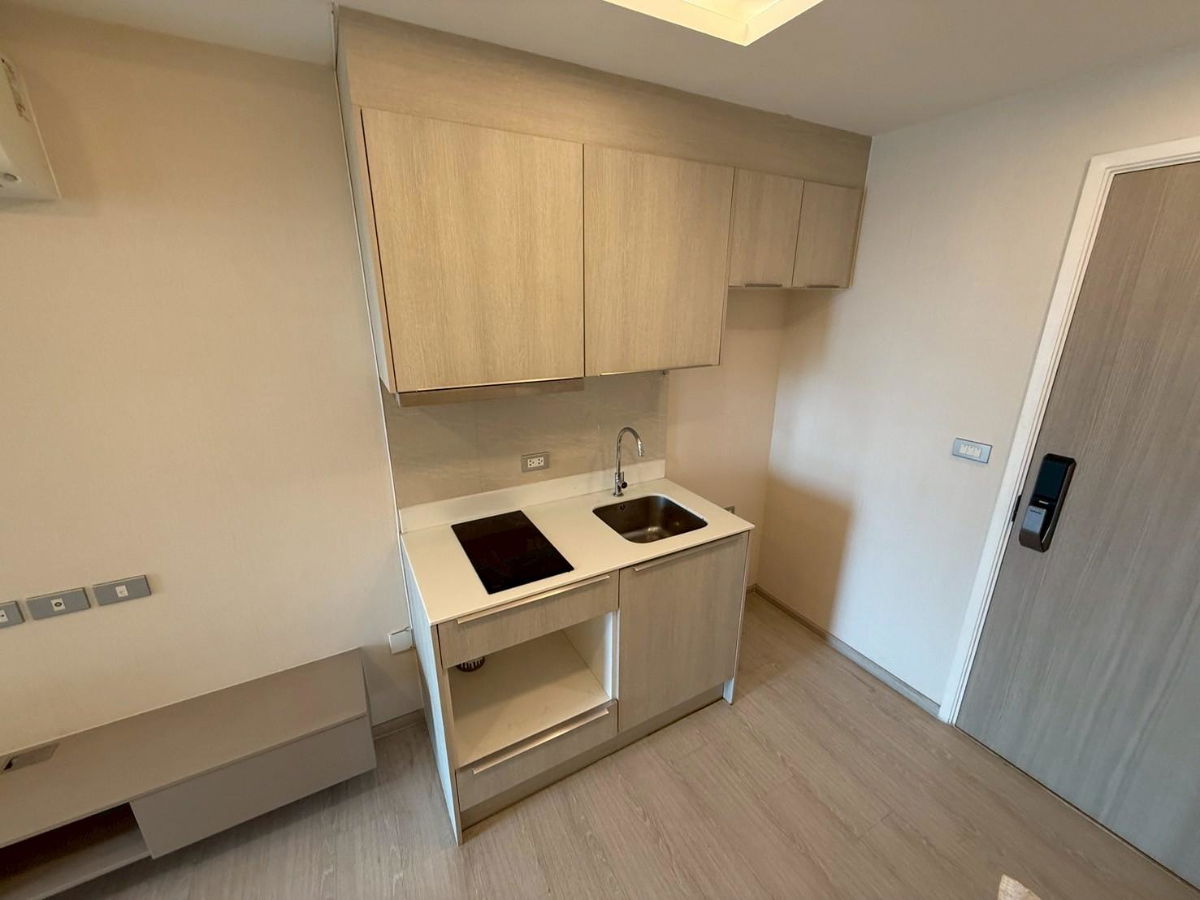 รูป คอนโดให้เช่า โครงการวีธารา 36 ใกล้รถไฟฟ้า - รูปที่ 3/17