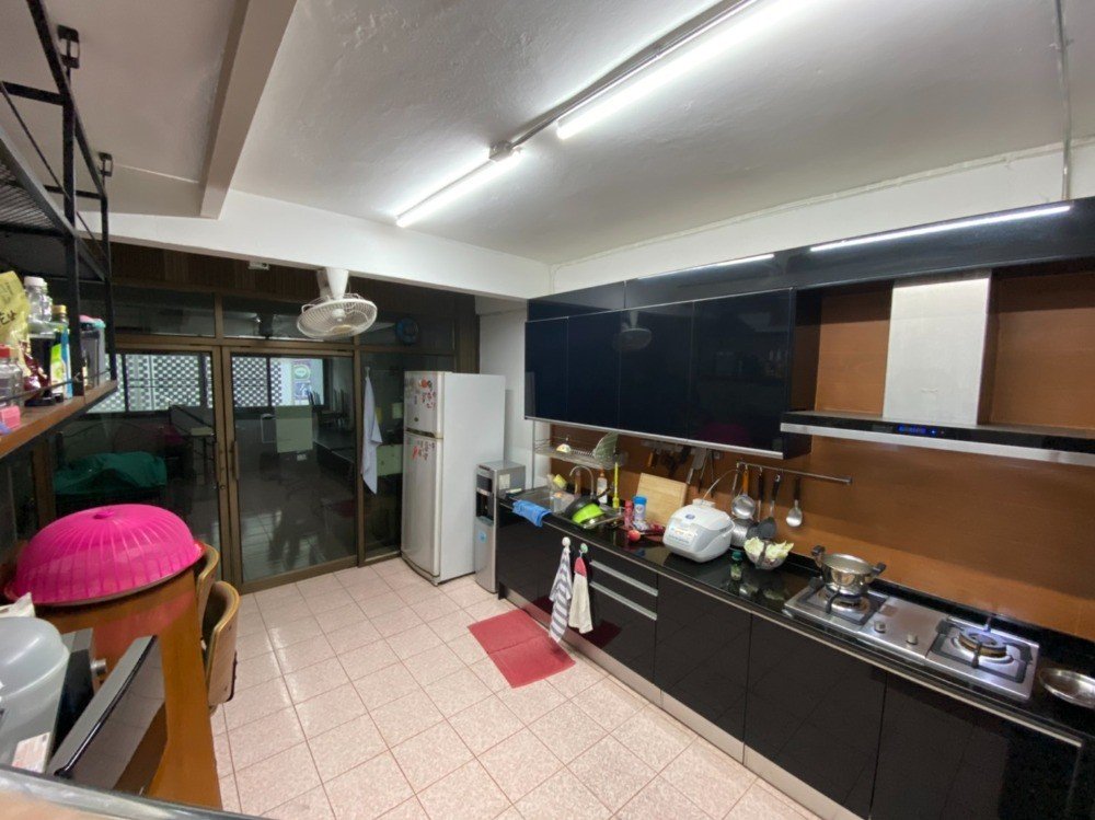 รูป LTH13967 – Commercial for Sale | Pratunam | 252 sqm | 5 Rooms 4 Baths | Near APL Ratchaprarop | 39.5 MB | อาคารพาณิชย์ขาย ประตูน้ำ - รูปที่ 4/8