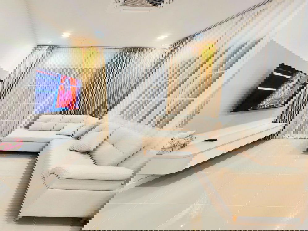 รูป 🏡 ให้เช่าบ้านใหม่ โครงการ Golden Neo สุขุมวิท–ลาซาล (สุขุมวิท 113) โซนสวน บรรยากาศดี ใกล้ BTS สำโรง | เดินทางสะดวกมาก - รูปที่ 2/16