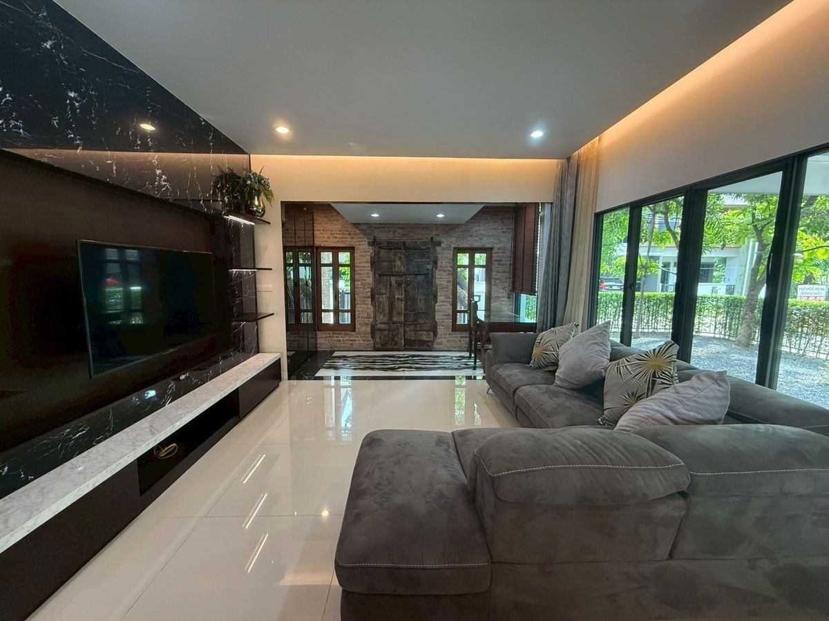 รูป บ้านสวย หลังมุม เฟอนิเจอร์ครบ พร้อมเข้าอยู่ บุราสิริ พัฒนาการ  - รูปที่ 5/33