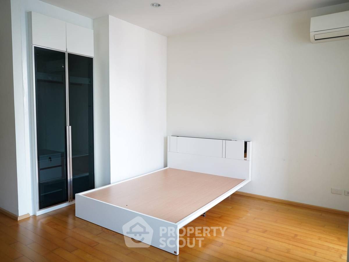 รูป คอนโด 1-ห้องนอน ที่ วิลล่า ราชเทวี ใกล้ BTS พญาไท (ID 1877871) - รูปที่ 2/10