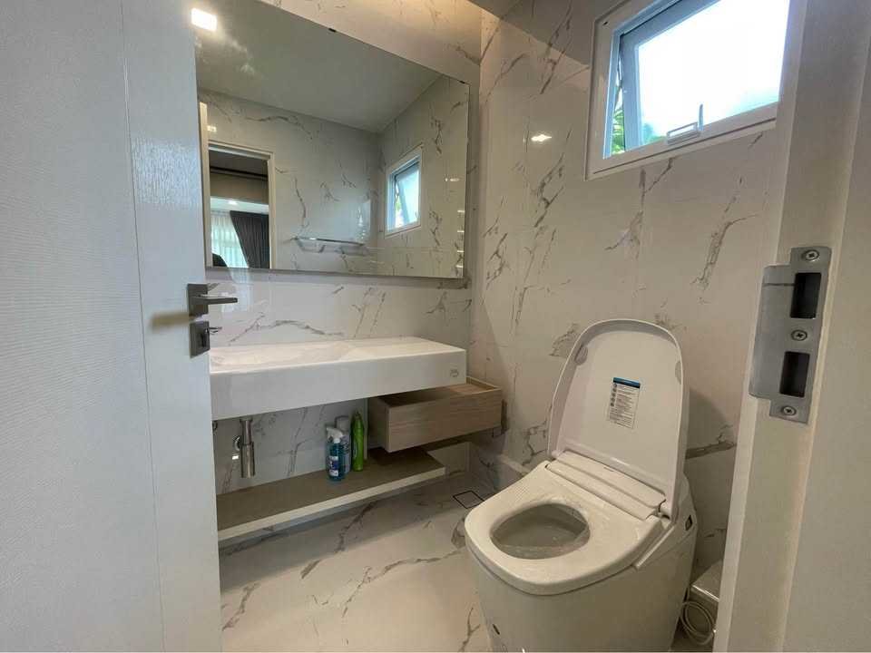 รูป LTH13906 – House for Rent | Mantana Bangna–Wongwaen | 222 sqm | 4 Beds 5 Baths | Near BTS Bang Na | 140K/Month | บ้านให้เช่า มัณฑนา บางนา-วงแหวน - รูปที่ 2/20