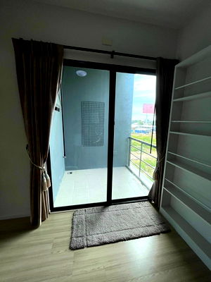 Townhouses for rent Ladkrabang Road Road : RH122025 Townhome for rent. Townhouse for rent in the heart of Rama 9 - On Nut area. Well-maintained house, ready to move in.