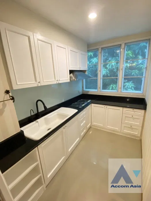 picture 🔼🔽 AccomA 📩 Home Office 3 BR Townhouse in Wang Mai (AA45215) - 3/8