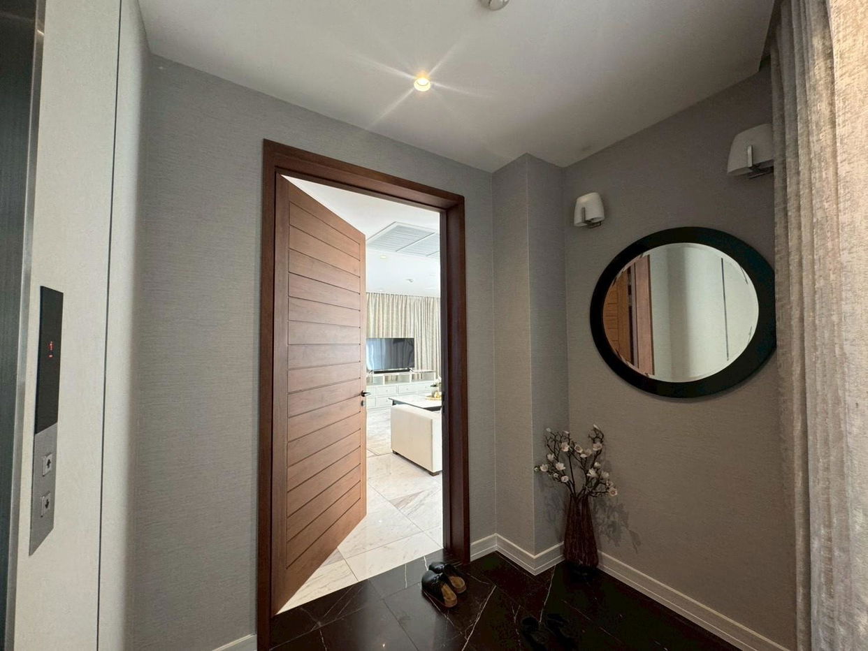 รูป LTH13842 – Condo for Rent | La Citta Delre Thonglor 16 | 225 sqm | 3 Beds 4 Baths | Near BTS Thonglor | 200K/Month | คอนโดให้เช่า ลาซิตต้า เดลเร ทองหล่อ 16 - รูปที่ 2/7