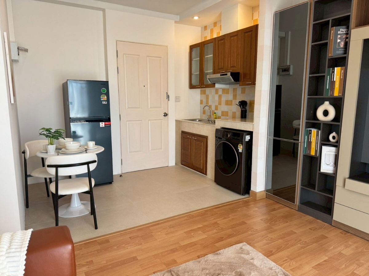 รูป ขาย มายฮิปคอนโด หลังบิ๊กซีเอ็กซ์ตร้า ห้องสวย 2.59 ลบ โทร.098-9690236 แจน - รูปที่ 5/9