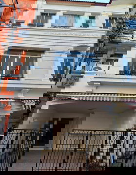 ให้เช่าถูก! ทาวน์โฮมบ้านกลางเมือง บริติชทาวน์ ติด MRTศรีลาซาล150เมตร