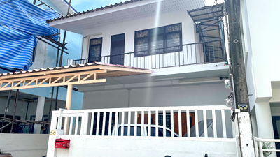 เช่าทาวน์โฮม เขตบางนา : 	 ให้เช่าบ้านเดี่ยว2ชั้น  ปรับปรุงใหม่ :อุดมสุข20 มี Location ใกล้ BTS อุดมสุข