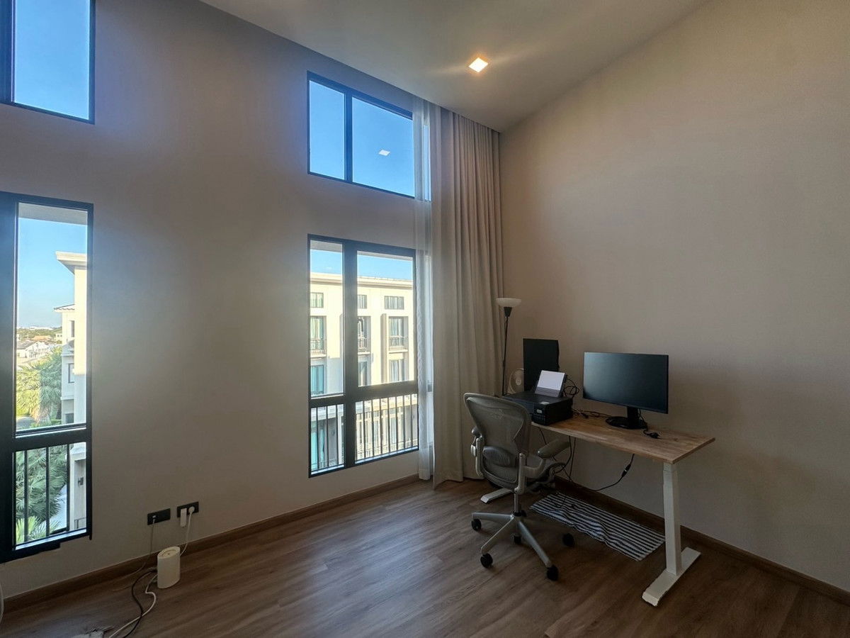 รูป 🏙️ ให้เช่า Modern Luxury Townhome 4 ชั้น — พาทิโอ รัชโยธิน - รูปที่ 10/16